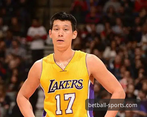 深度解析湖人进攻盛宴：贝博体育APP数据追踪与战术复盘教程